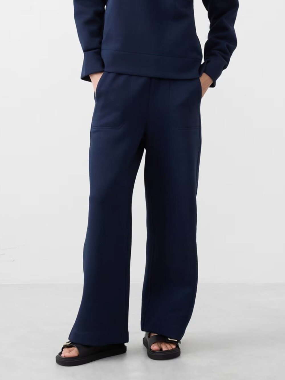 Weekender Wide-Leg High-Rise Ankle Pant BR Med
